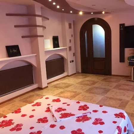 ゲストハウス Ella